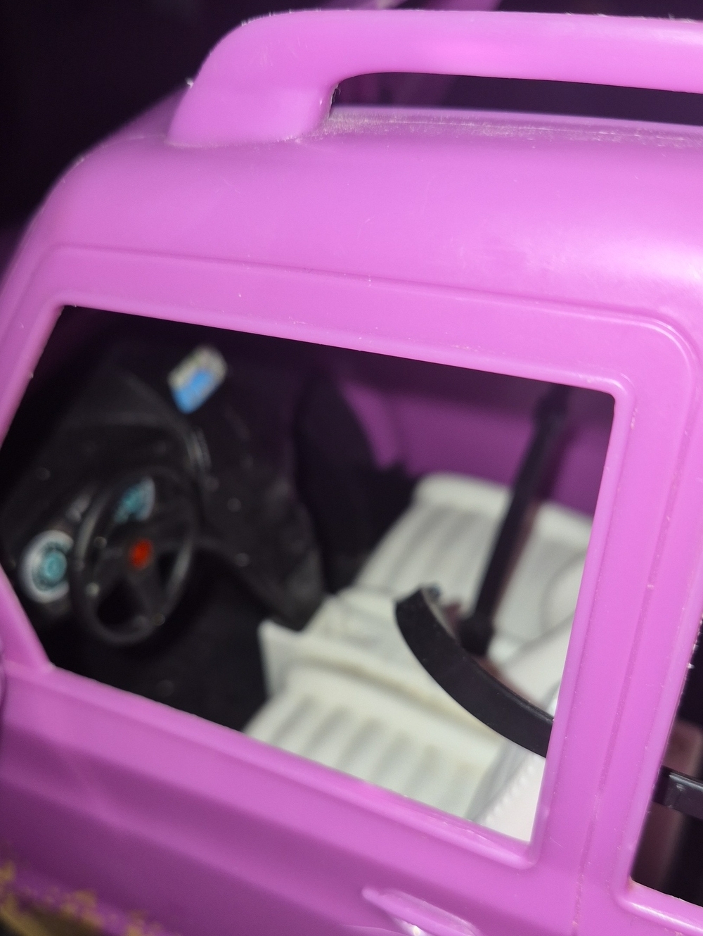 ❤️ Purple Off Road Cadillac Escalade - Picture 4 of 10